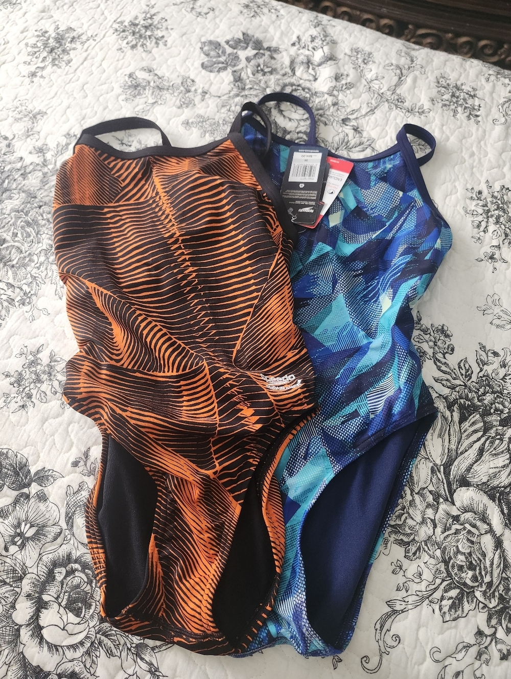 Speedo Orange & Blue Patterned One-Piece Swimsuits 26 Grils 8 Years Perfect